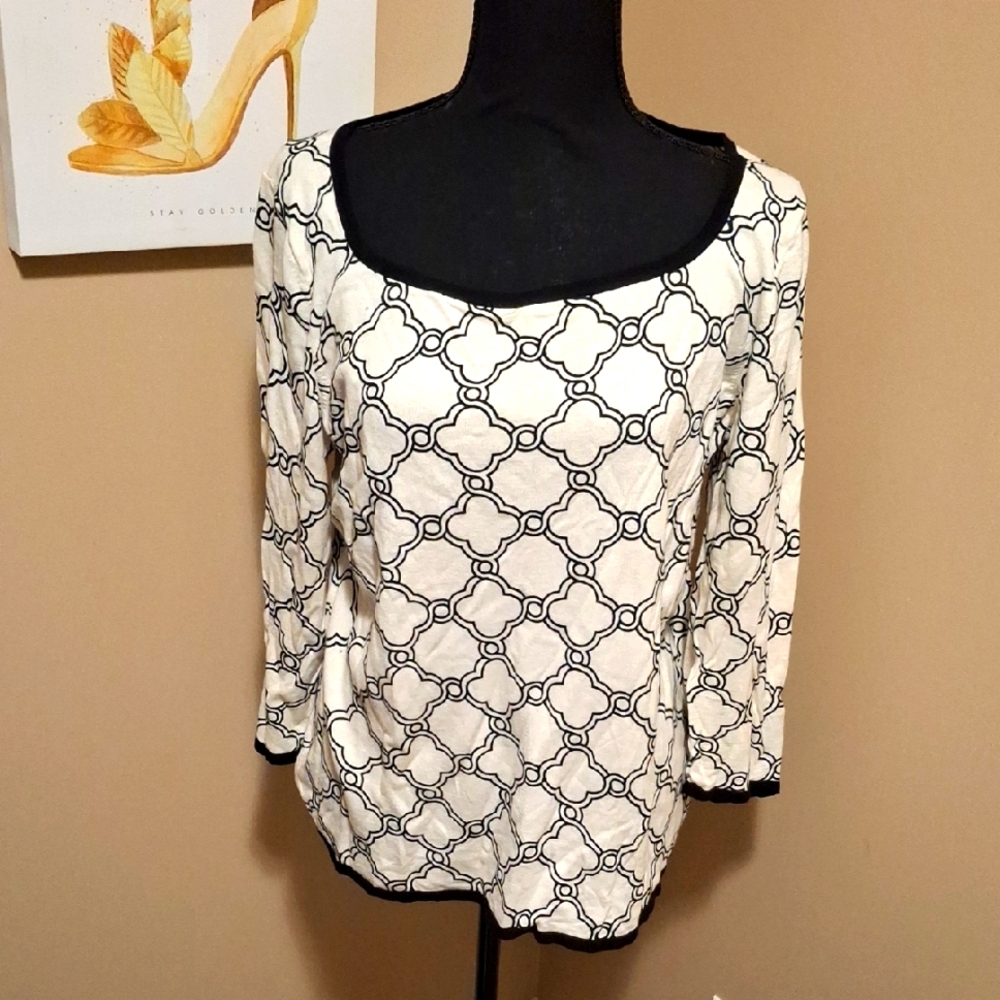 5/$25- Talbots -Black & White Sweater - EUC